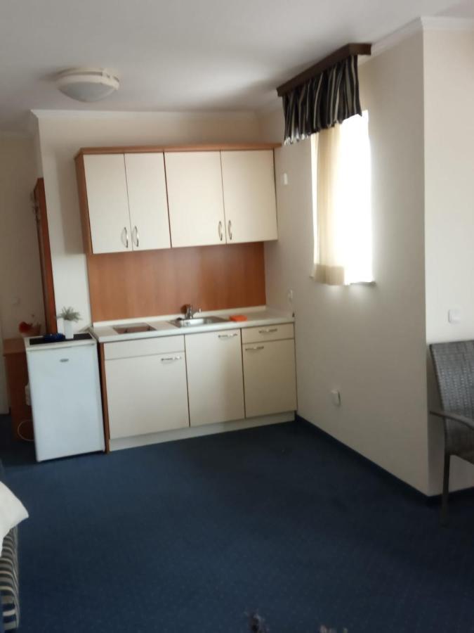 Turanj Apartman公寓 外观 照片